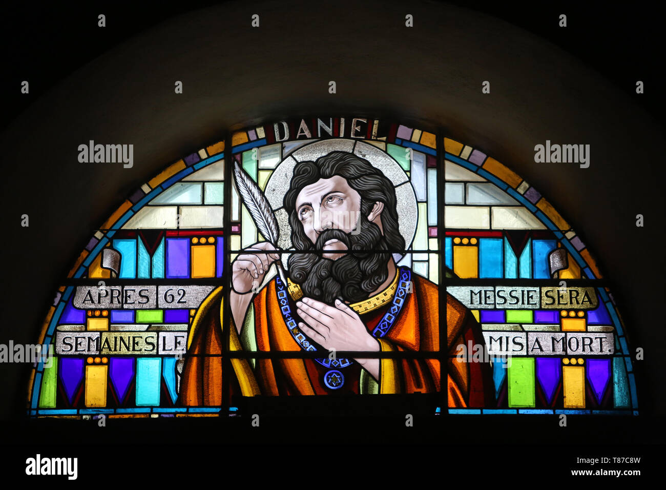 Daniel. Vitrail. Eglise Saint-Jean-Baptiste. Taninges. / Daniel. Stained glass. St. John the Baptist Church. Taninges. Stock Photo