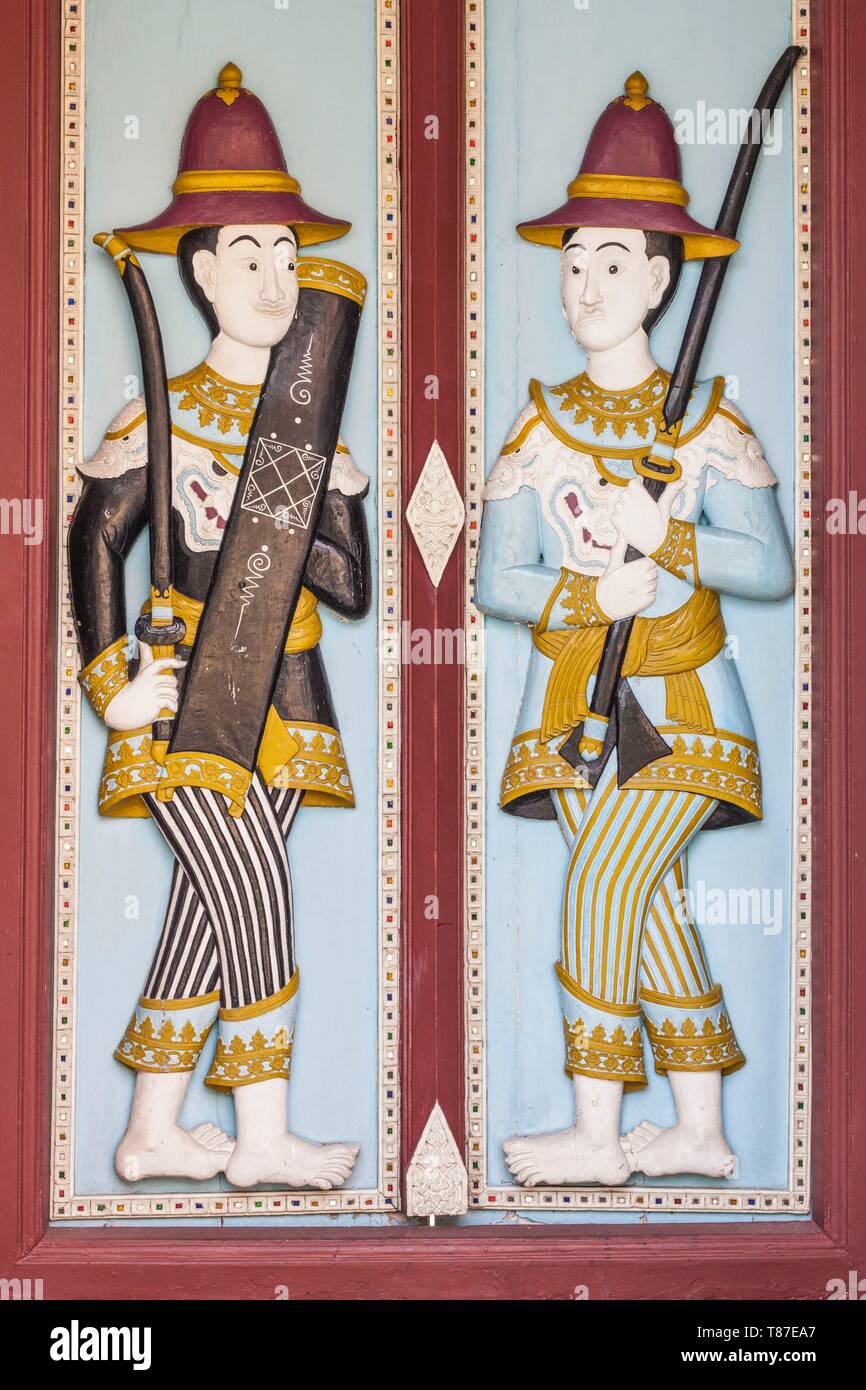 Thailand Bangkok Ko Ratanakosin Area Wat Phra Kaew Temple Of The Golden Buddha Temple Door Detail Stock Photo Alamy