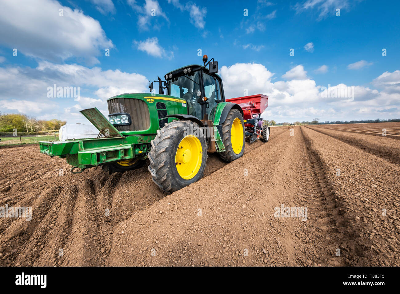 John deere tractor seed drill hi-res stock photography and images - Alamy