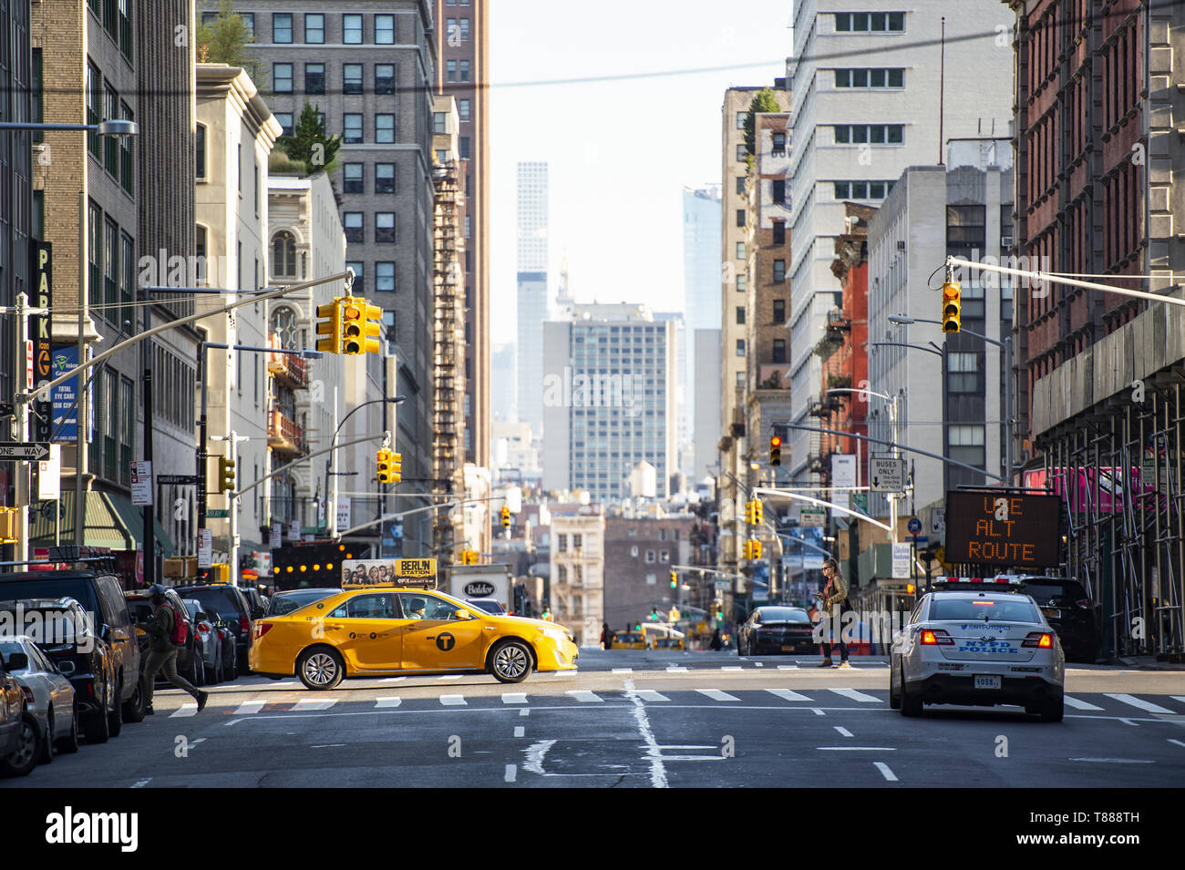 Taxi driver new york hires stock photography and images Alamy