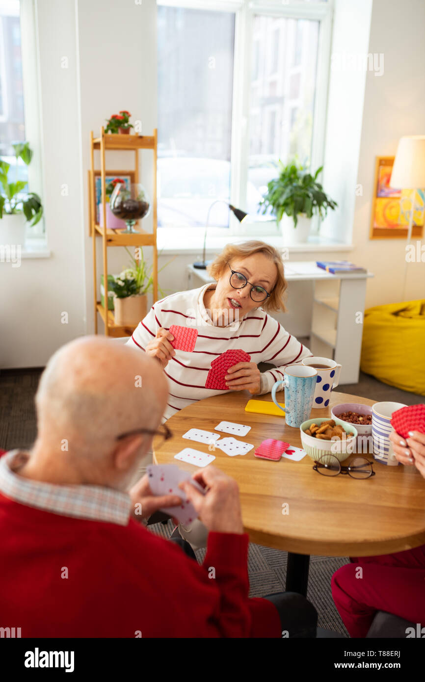 Elderly friends together hi-res stock photography and images - Alamy