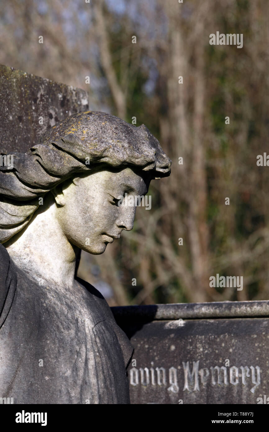 Monochrome memorial grave hi-res stock photography and images - Alamy