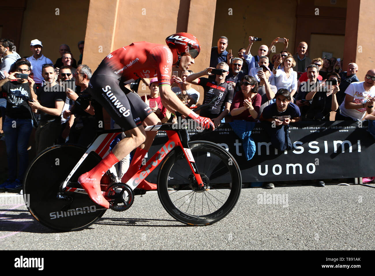 Bologna, Italy. 11th May, 2019. Giro&#xa0;D'Italia Cycling, stage 1,  Bologna to San Luca; Tom Dumoulin (NED) SUN in action during the Individual  Time Trial at the beginning of the San Luca climb