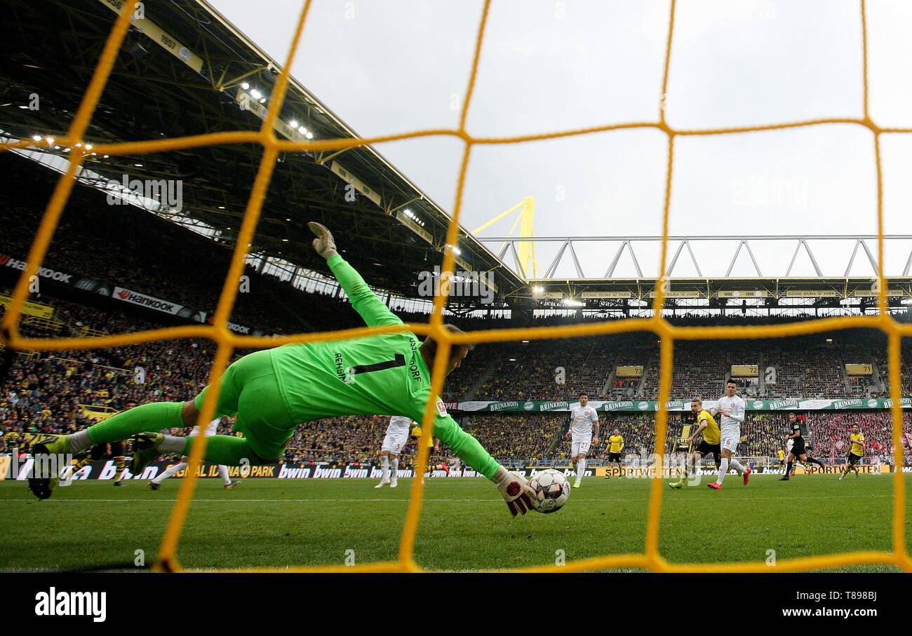Mario Goetze Borussia Dortmund Goal High Resolution Stock