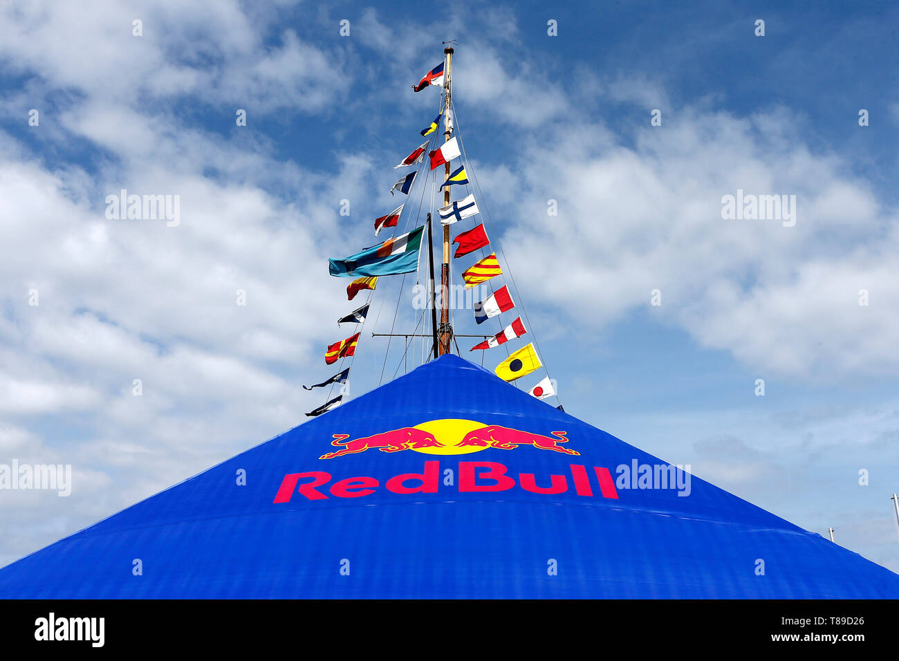 Red bull tent hi-res stock photography and images - Alamy