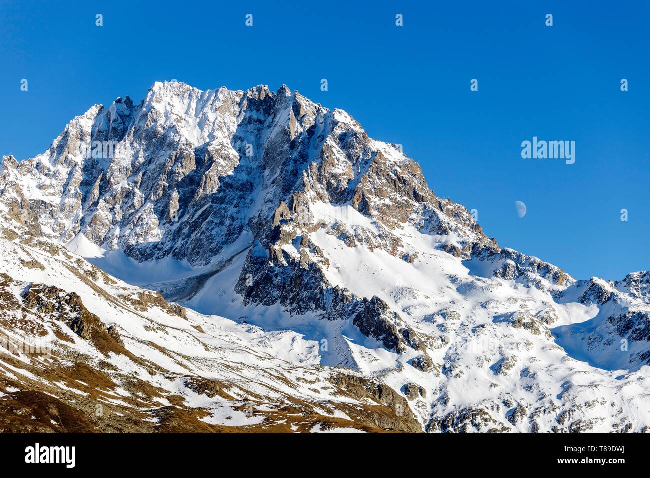 France Hautes Alpes Ecrins National Park Valley Of Valgaudemar La france-hautes-alpes-ecrins-national-park-valley-of-valgaudemar-la