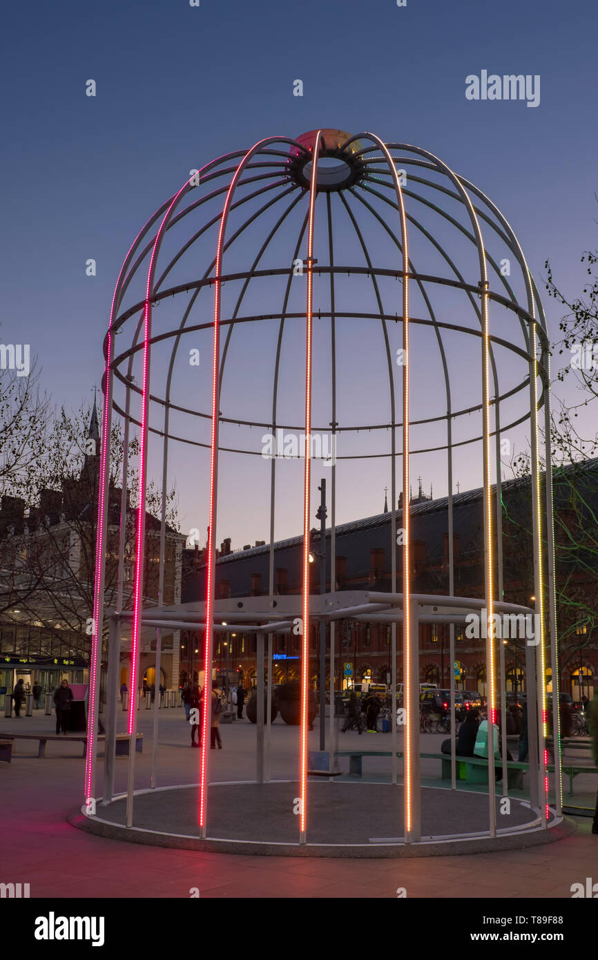 europe, UK, England, London, Kings Cross 2019 birdcage Stock Photo Alamy