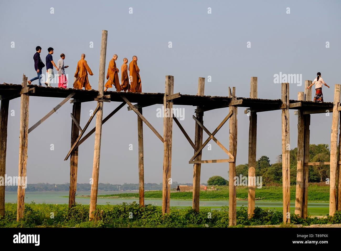 Amarapura village hi-res stock photography and images - Alamy