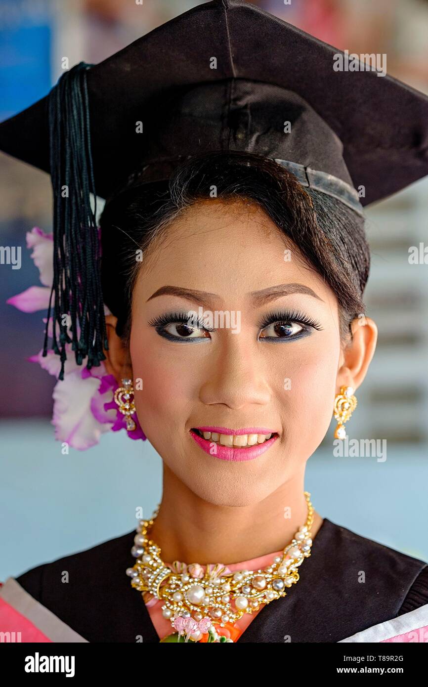 Myanmar, Burma, Tanintharyi region, Dawei or Tavoy, young bachelor Stock  Photo - Alamy