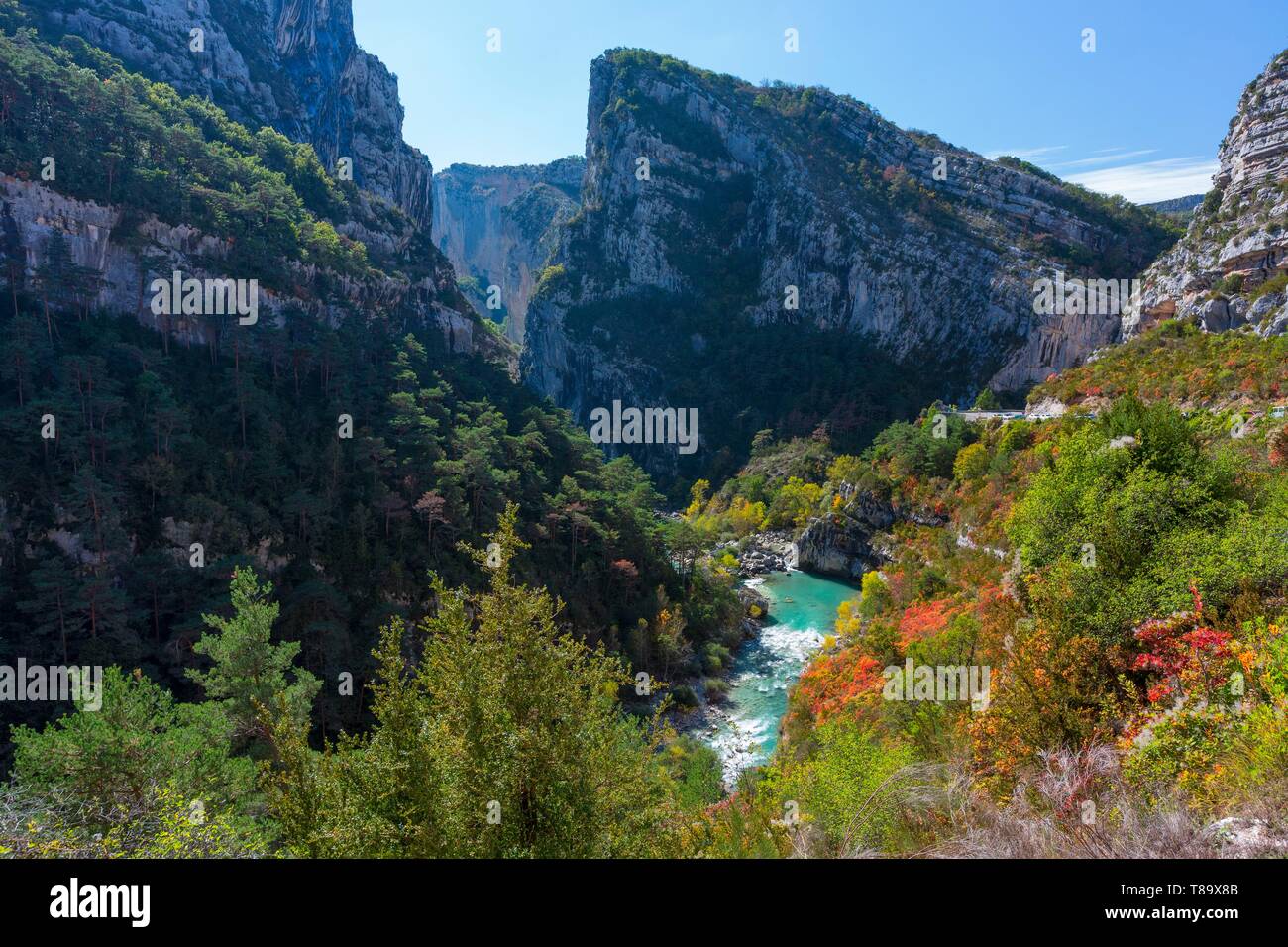 France, Alpes-de-Haute-Provence, Verdon Regional Nature Park, Grand Canyon du Verdon, the Verdon River at the entrance to Samson Corridor Stock Photo