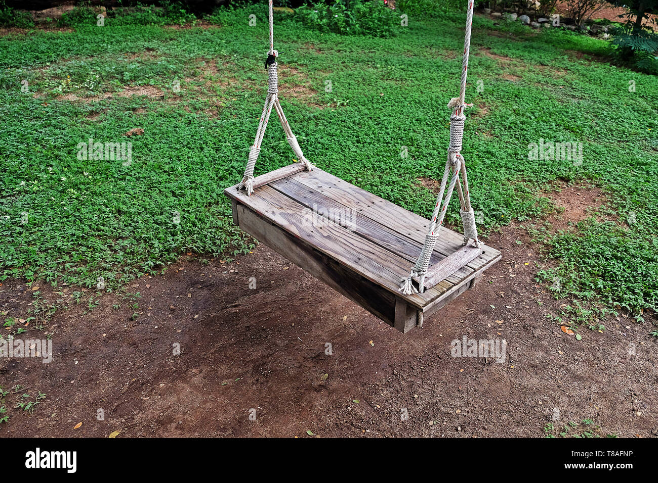 Sitting Rope Relax Hanging rope chair swing hanging with in the garden. When you want to ...