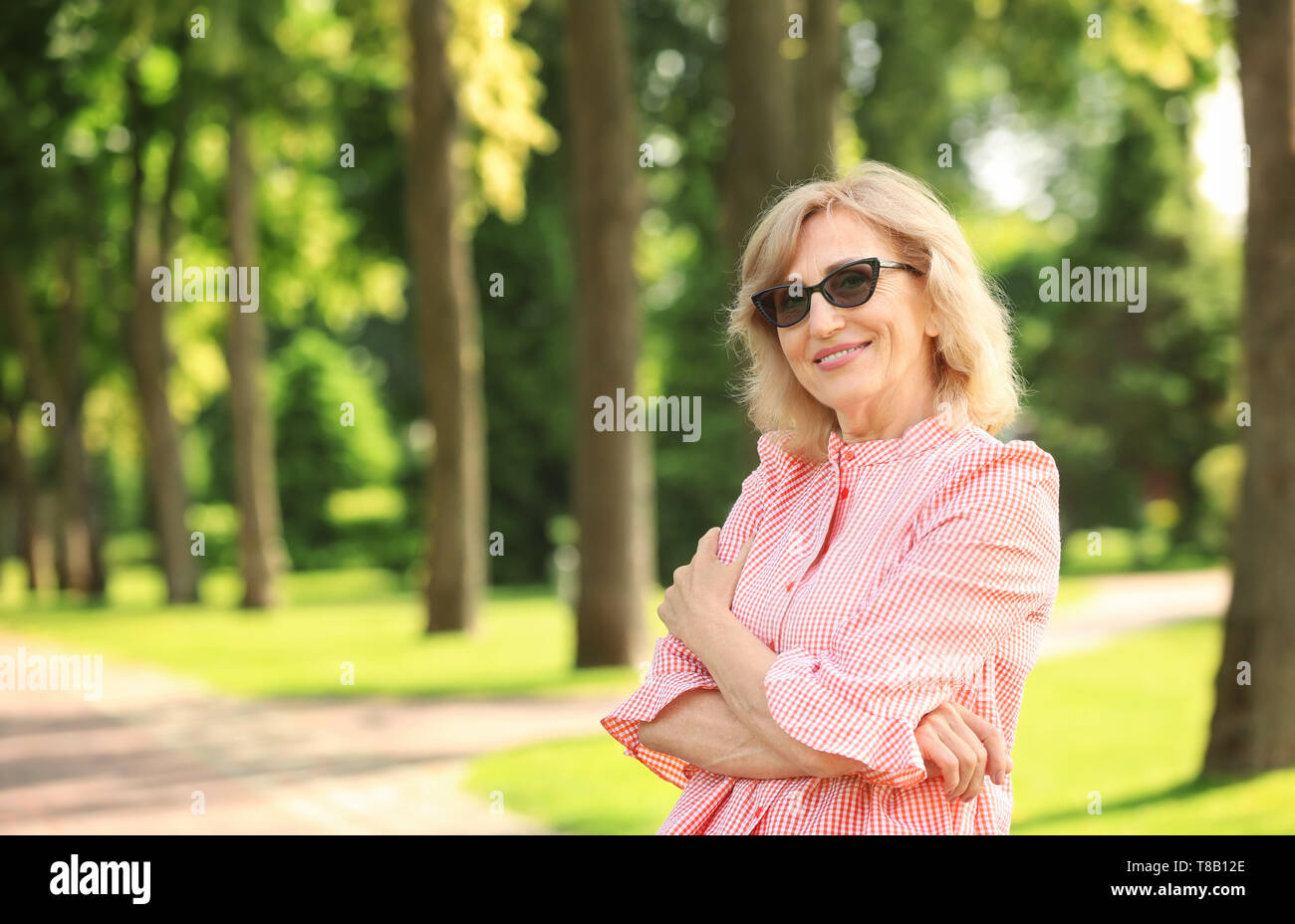 Portrait of beautiful mature woman outdoors Stock Photo Alamy