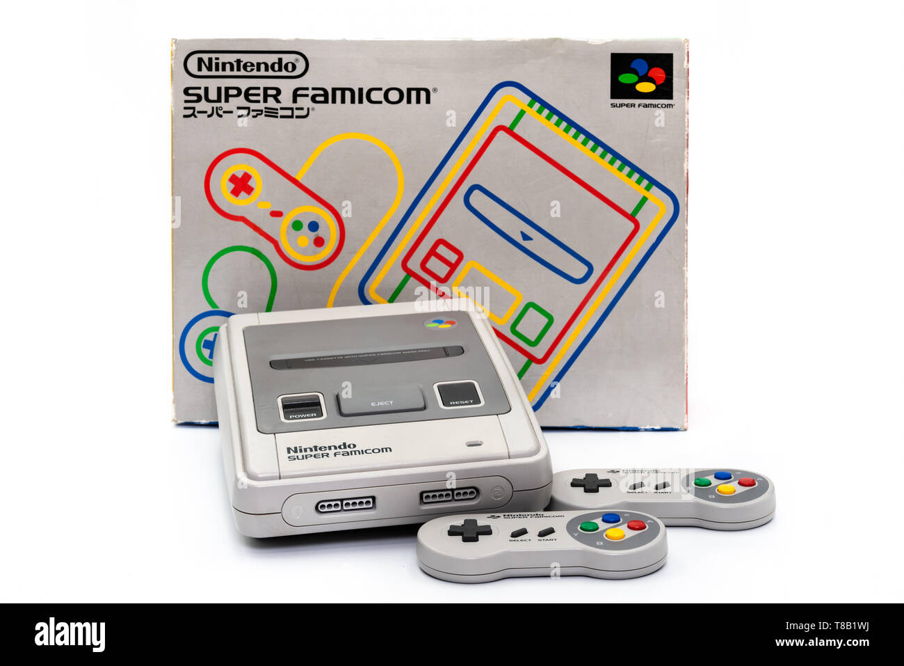 Fukuoka, Japan - may 1, 2019 : the famous 1990's Nintendo 16-bit entertainment  system Super Famicom isolated on white background with the original box  Stock Photo - Alamy