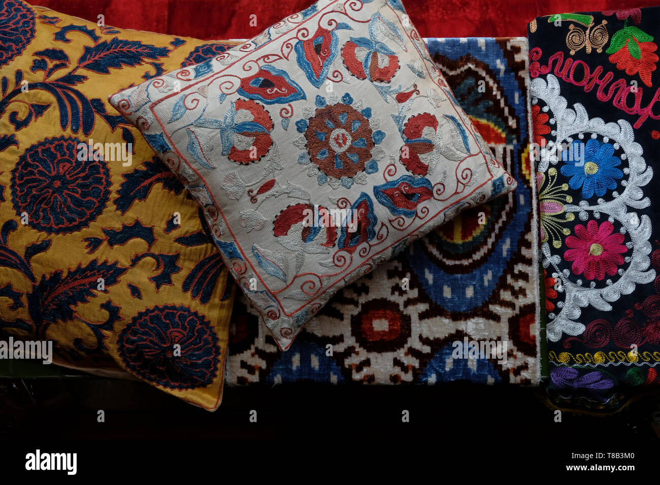 Embroidered Hand Woven Silk Gulkurpa Pillow For Sale In A Souvenir