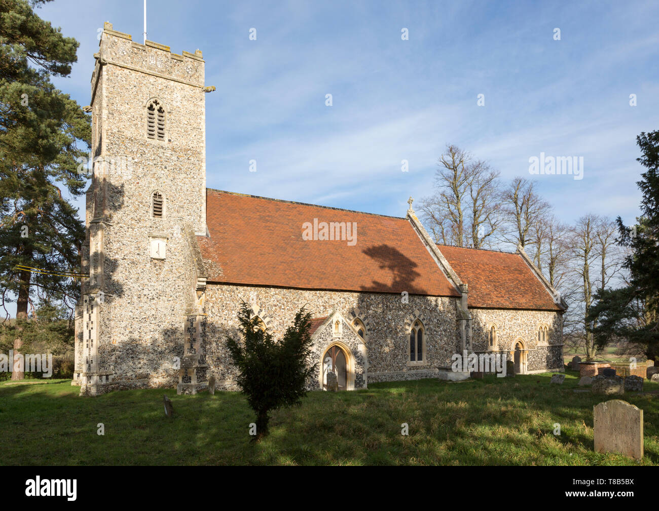 Village parish church and graveyard of Saint Peter, Sibton, Suffolk, England, UK Stock Photo