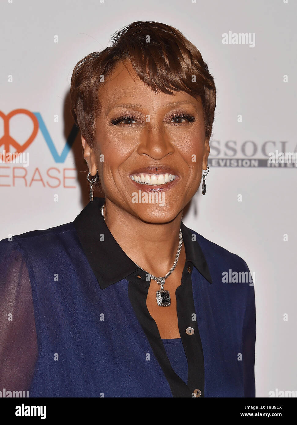 BEVERLY HILLS, CA - MAY 10: Robin Roberts attends the 26th Annual Race