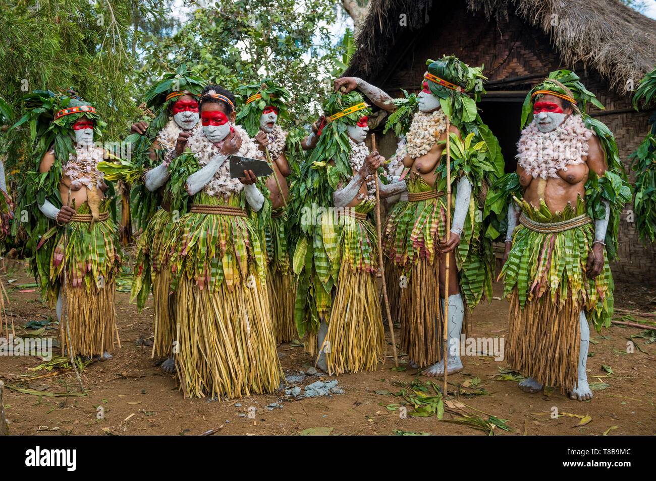 Papua New Guinea, Western Highlands Province, Wahgi Valley, Mount Hagen Region, festival of Hagen Show, traditional sing sing group women Stock Photo