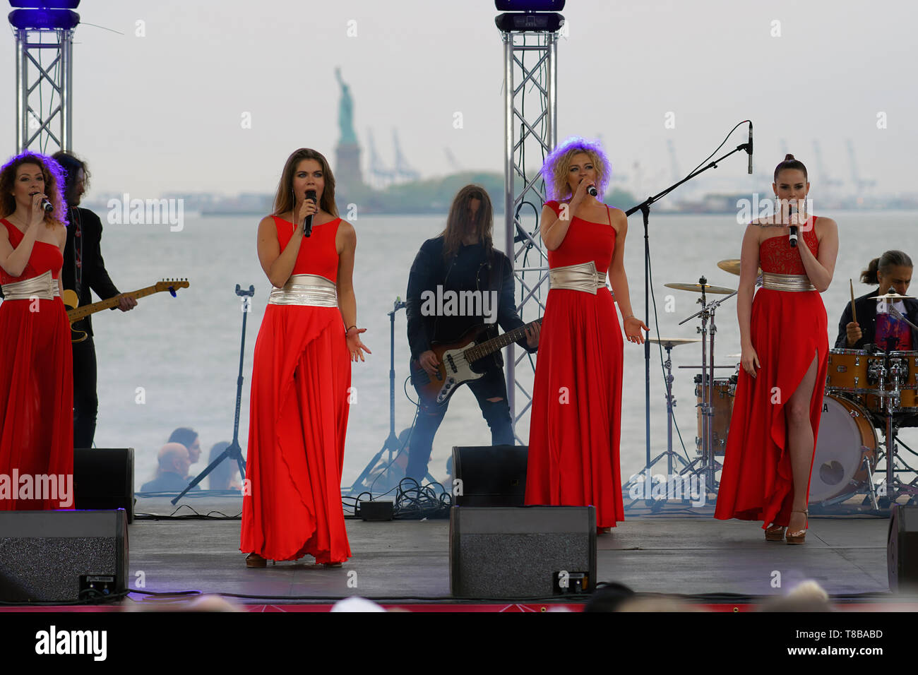 M. Turetsky SOPRANO is a Russian Women’s art group (a cappella). Concert in  Wagner Park, Battery Place. May 12 2018. Stock Photo