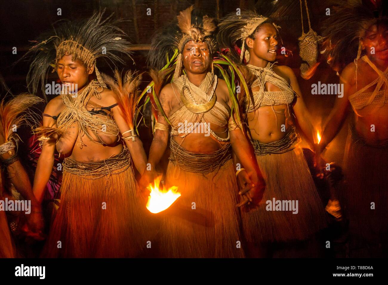 Kaluli Papua New Guinea, Southern Highlands province, Bosavi area, Kaluli ...