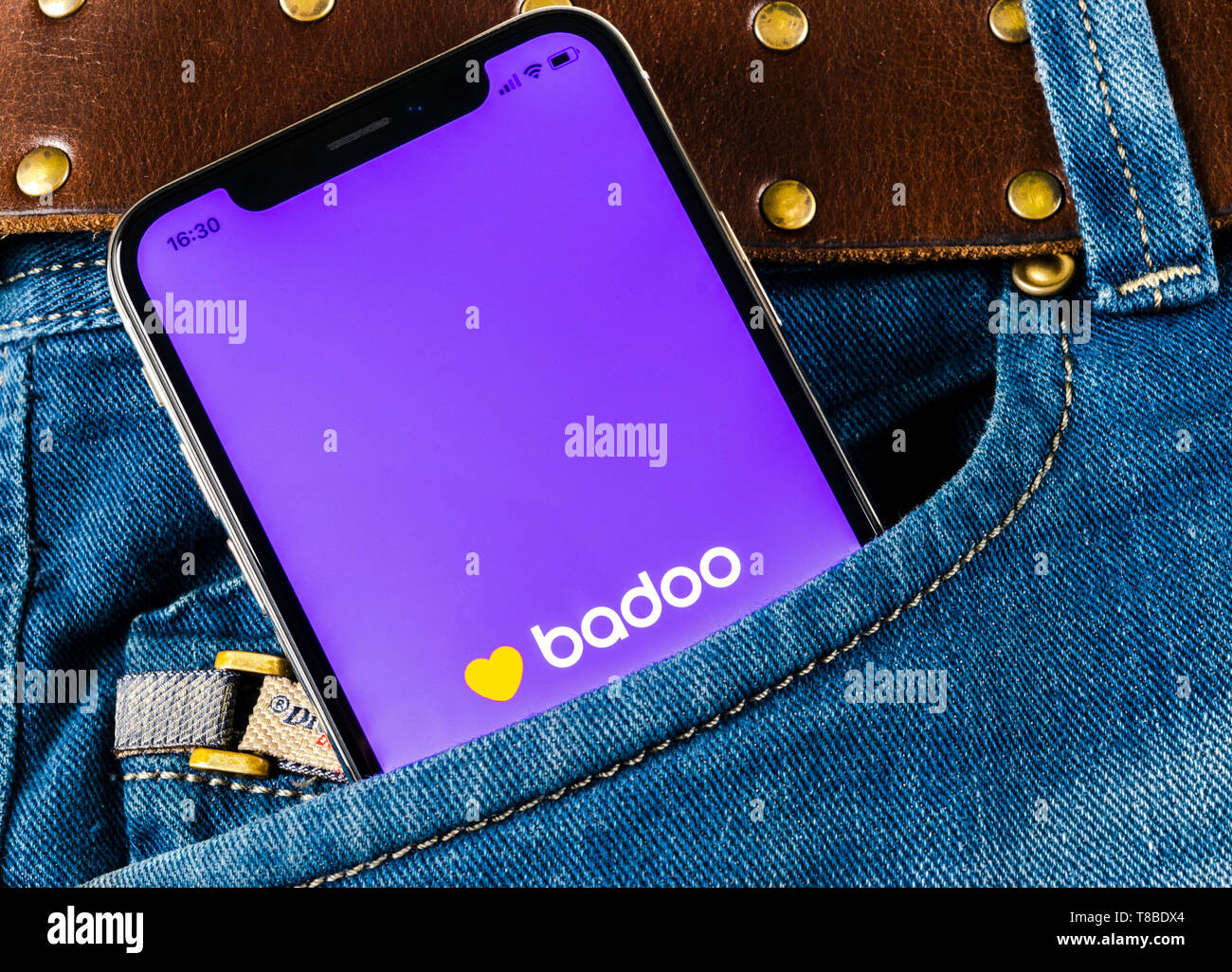 Sankt-Petersburg, Russia, April 14, 2018: Badoo application icon on Apple  iPhone X screen close-up in jeans pocket. Badoo app icon. Badoo is an  online Stock Photo - Alamy