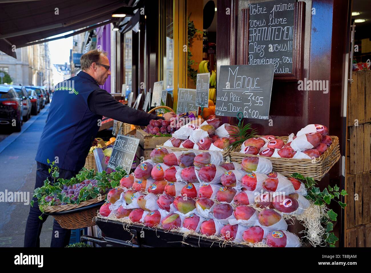 France, Seine-Maritime, Rouen, the Palais du Fruit rue Rollon Stock Photo
