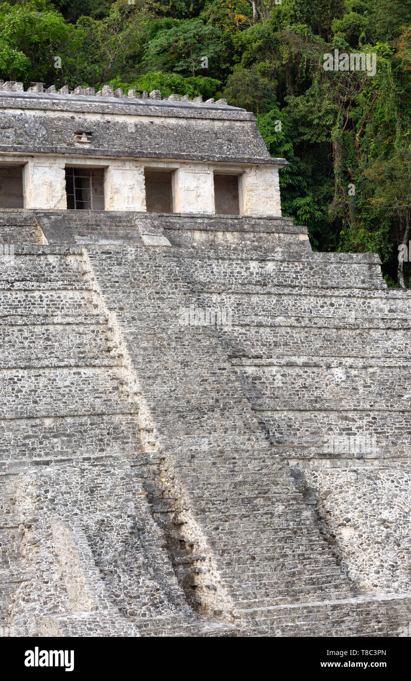 Mayan Temple - the Temple of the Inscriptions, a mayan pyramid, example of mayan culture and civilisation from 7th century; Palenque, Yucatan, Mexico Stock Photo