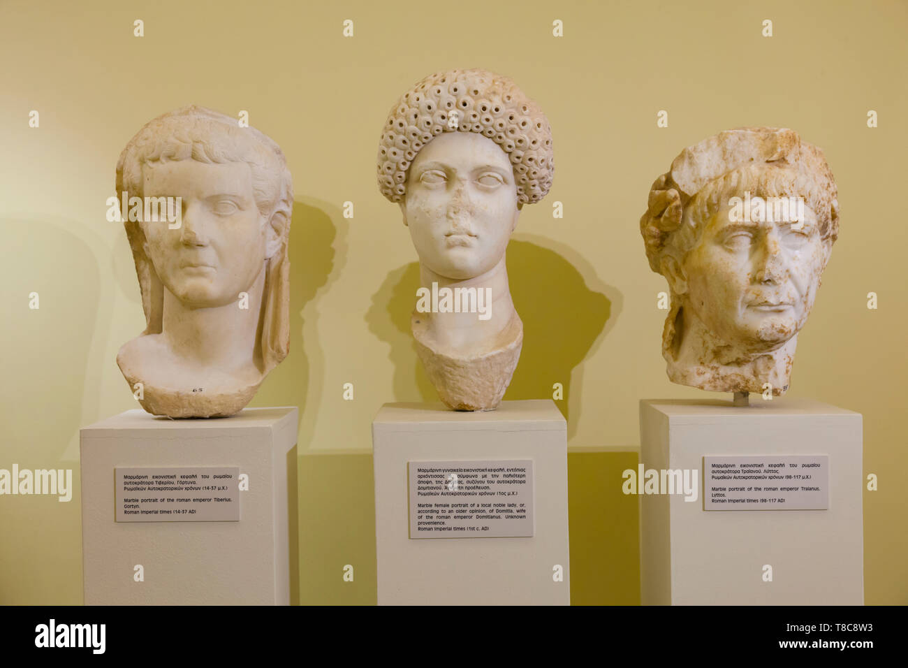 Esculturas romanas, Museo arqueológico de Heraklion, Ciudad de Heraklion, Isla de Creta, Mar Egeo, Grecia, Stock Photo