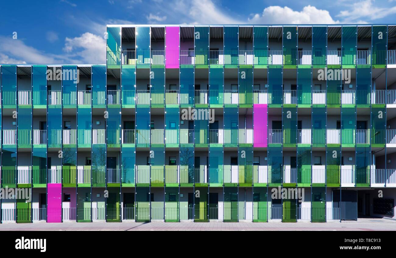 Facade of a modern apartment building, Erlangen, Middle Franconia