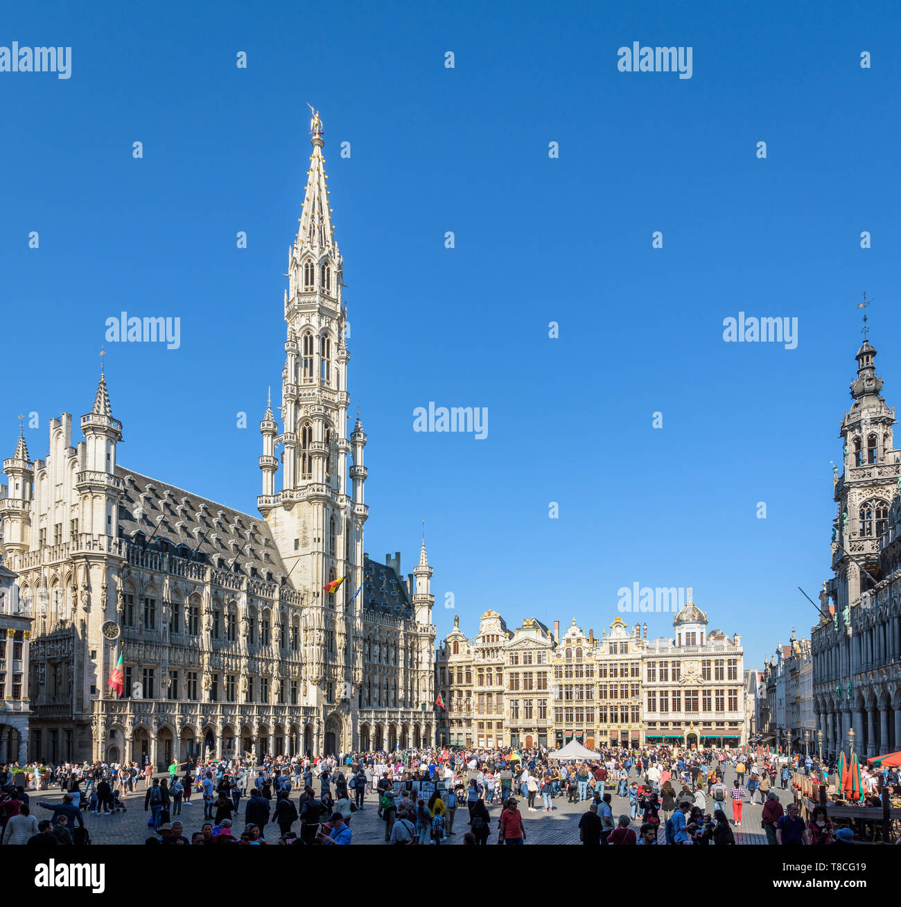 The town hall and its 96-metre-high belfry on the Grand Place in Brussels, Belgium. Stock Photo