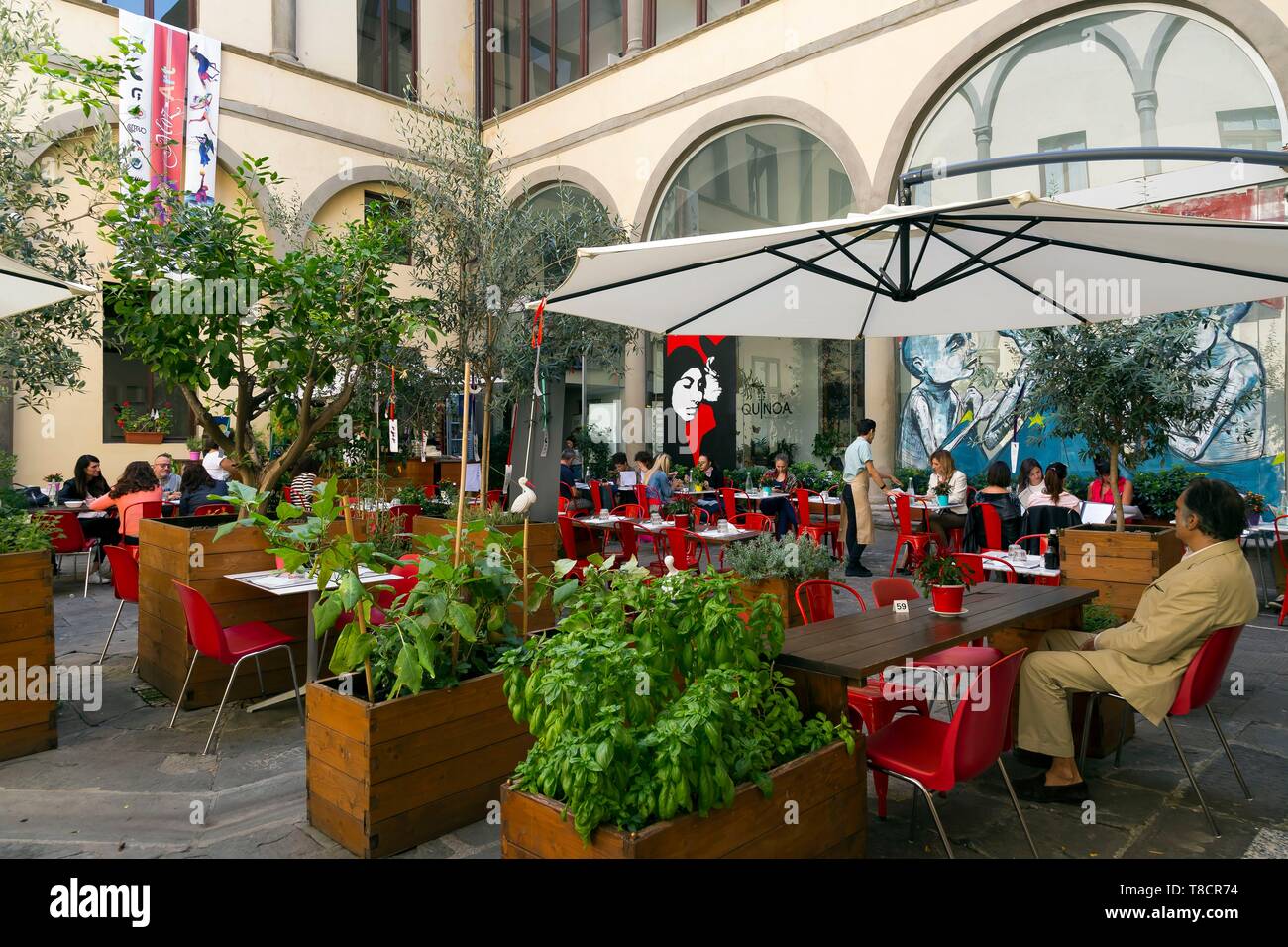 Italy, Tuscany, Florence, historic centre listed as World Heritage by UNESCO, Quinoa restaurant Stock Photo