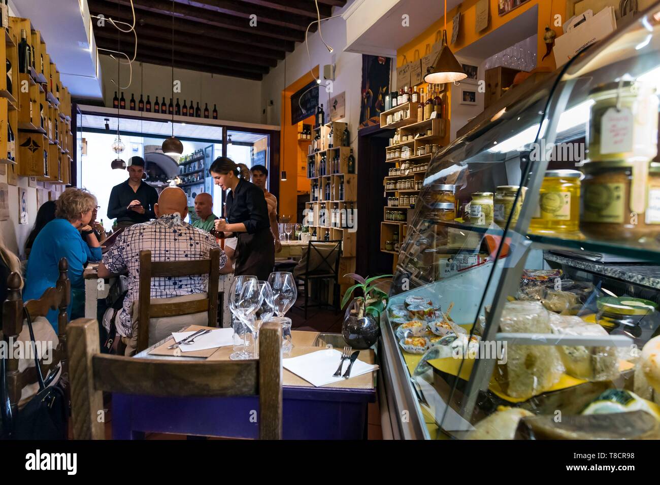 Italy, Tuscany, Florence, historic centre listed as World Heritage by UNESCO, traditional restaurant Stock Photo