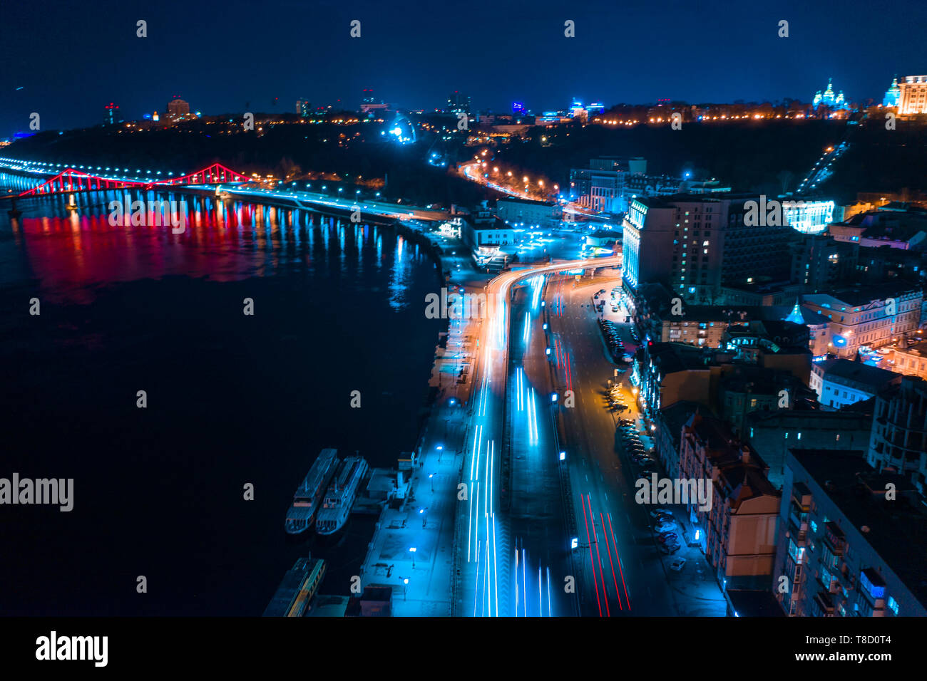 Big city highway in evening hi-res stock photography and images - Alamy