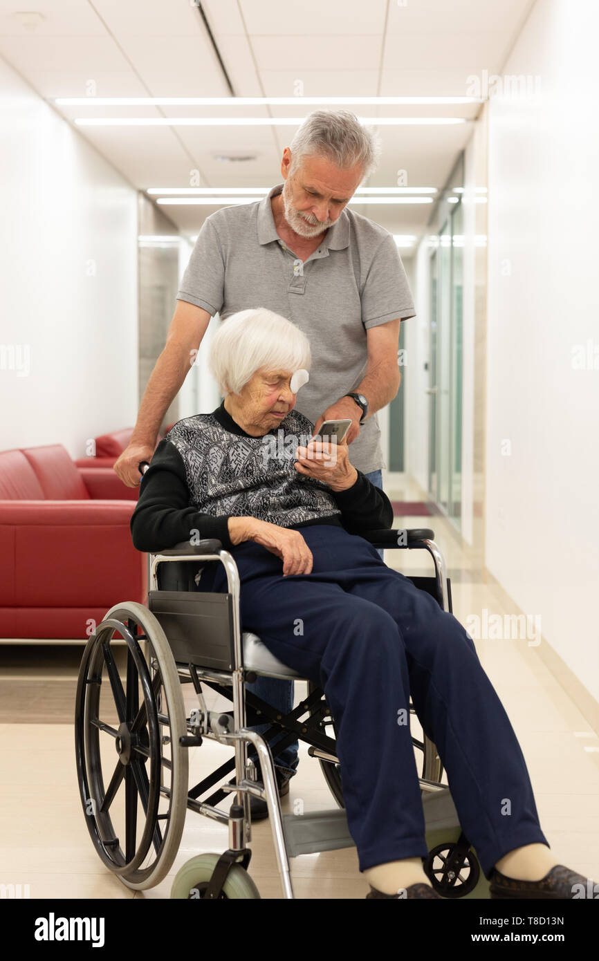Wheelchair nursinghome hi-res stock photography and images - Alamy