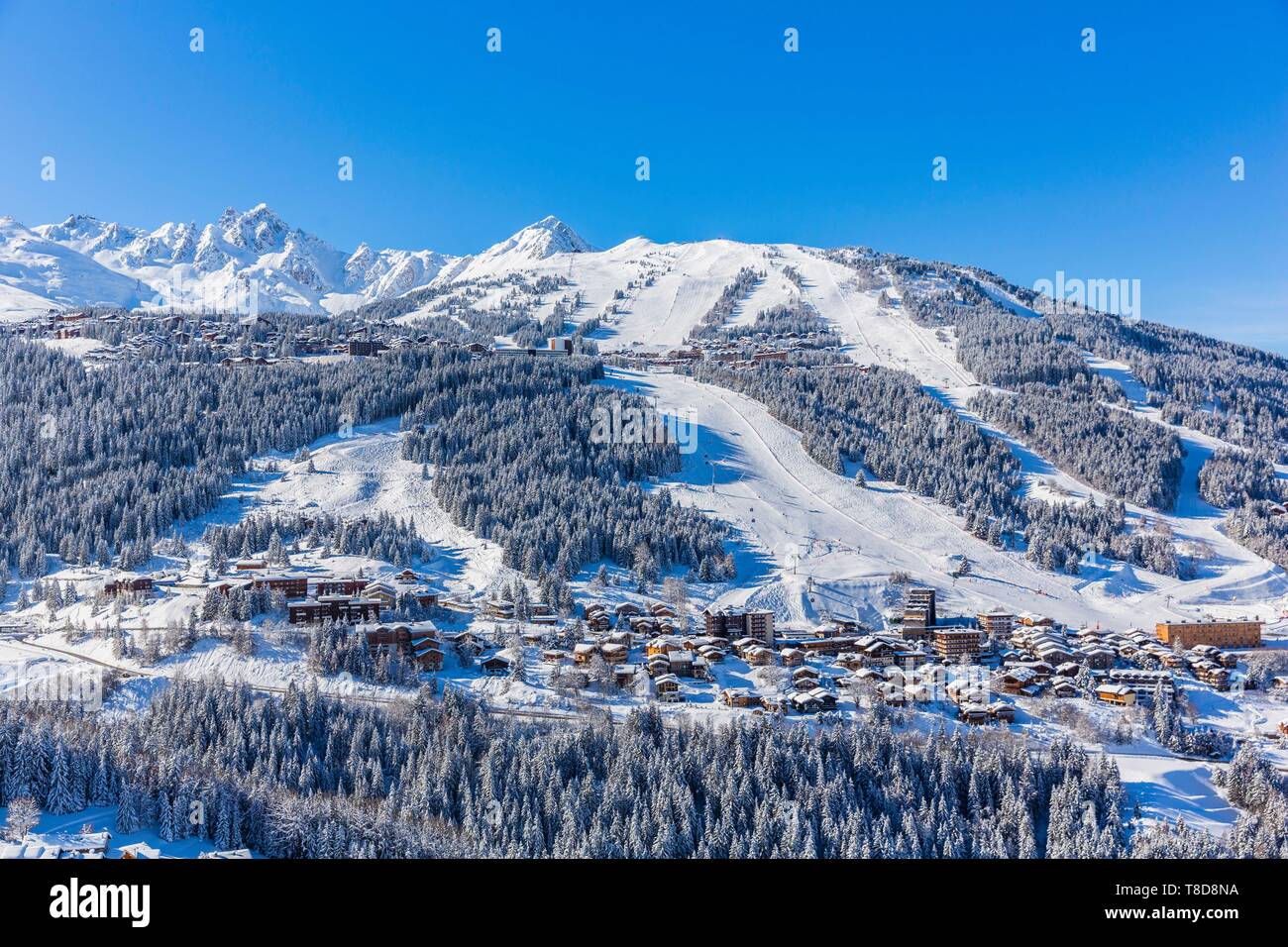 904 Courchevel Ski Resort Stock Photos, High-Res Pictures, and Images -  Getty Images