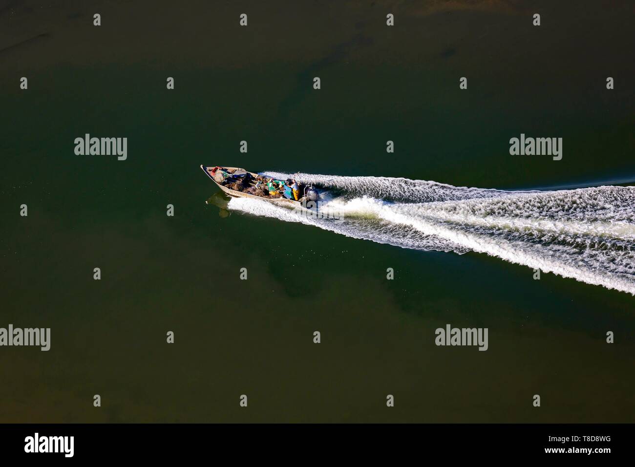 France, Gironde, Bassin d'Arcachon, fisherman's boat (aerial view) Stock Photo