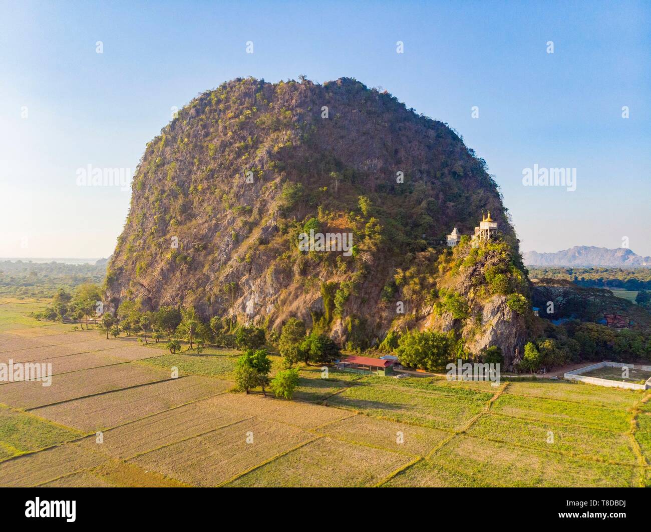 Myanmar (Burma), Karen State, Hpa An, karst cave formation of Kaw Gon or Kaw Goon (aerial view) Stock Photo