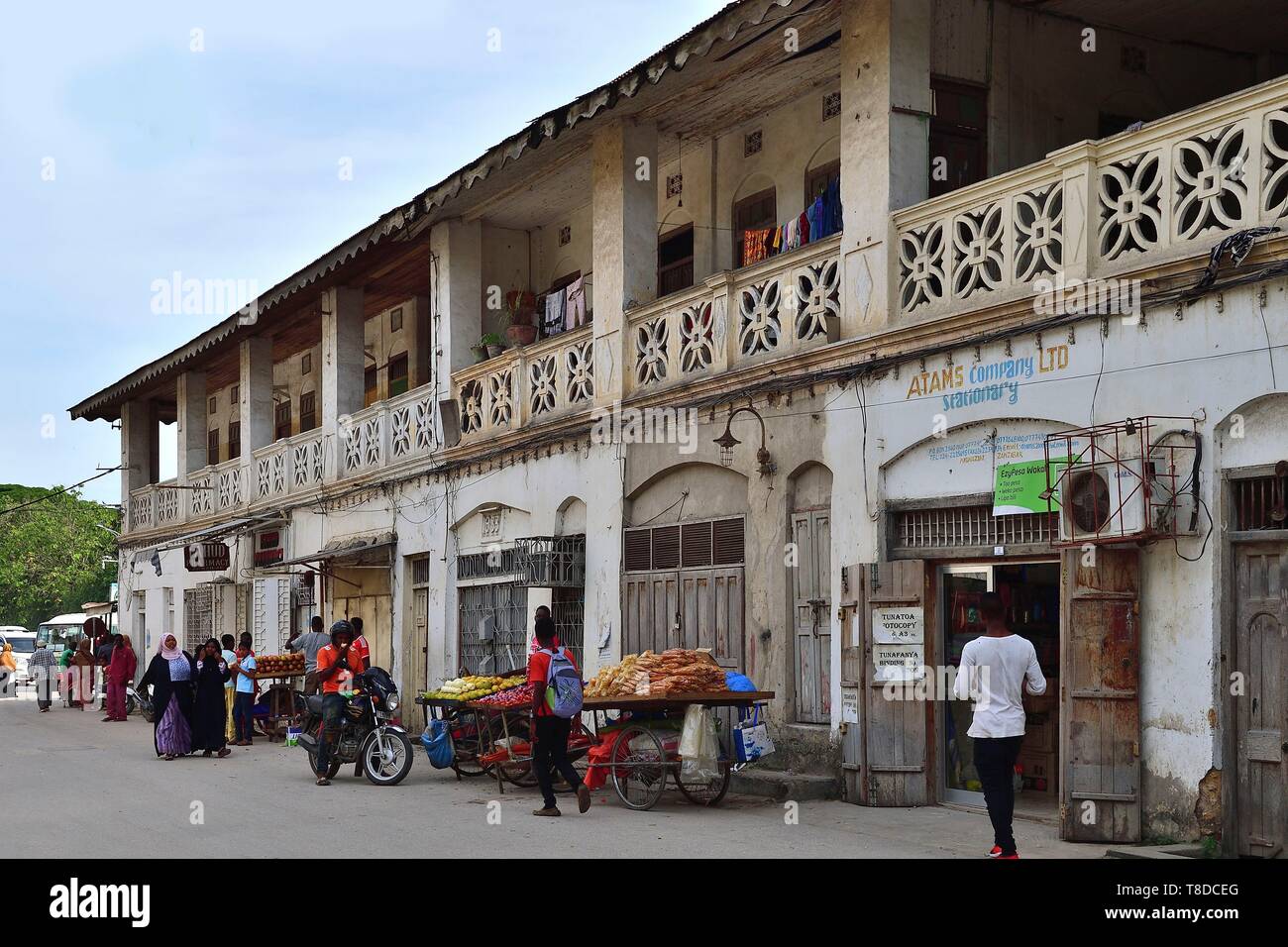 Stone town of zanzibar unesco hi-res stock photography and images - Page 9  - Alamy