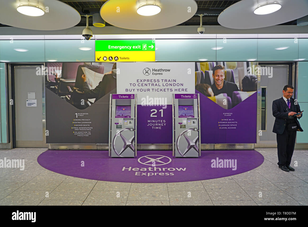 Heathrow England 3 Apr 2019 View Of The Heathrow Express An Airport Heathrow England 3 Apr 2019 View Of The Heathrow Express An Airport