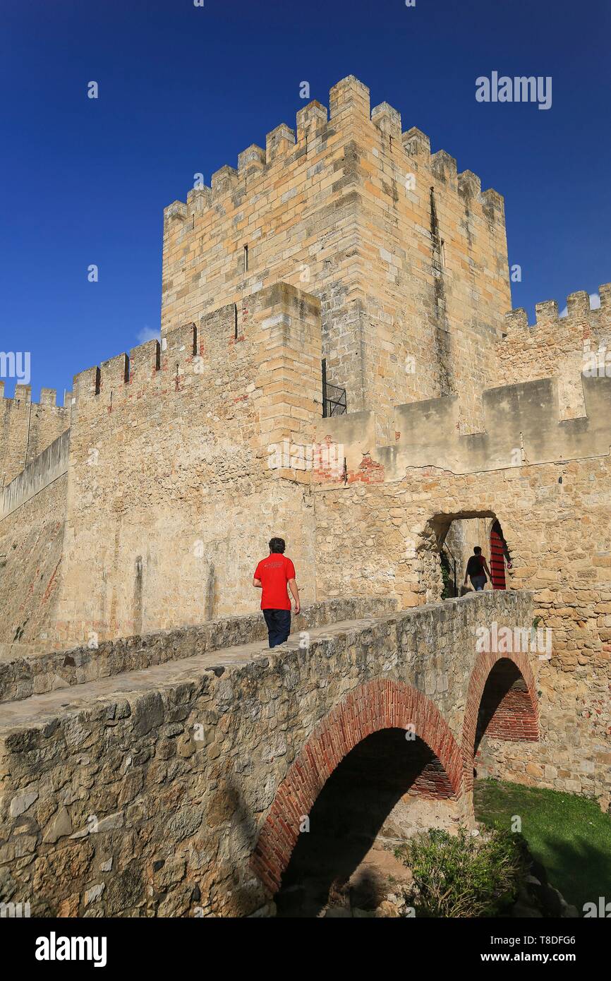Lisbon sao jorge castle hi-res stock photography and images - Alamy