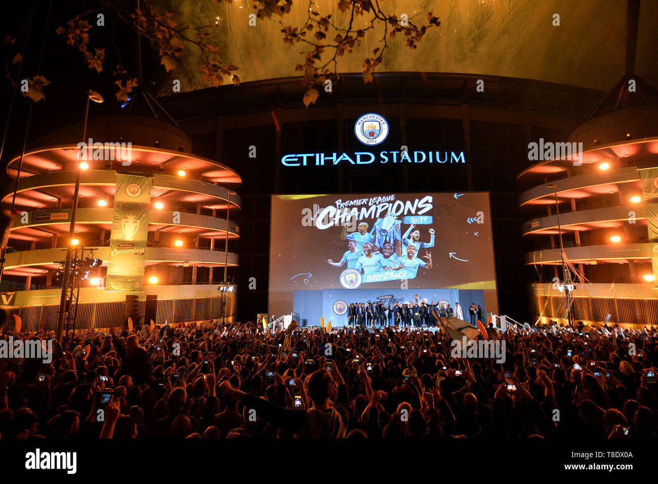 Manchester City crowned champions of Premier League 2017-18 season at  Etihad Stadium - Photos News , Firstpost