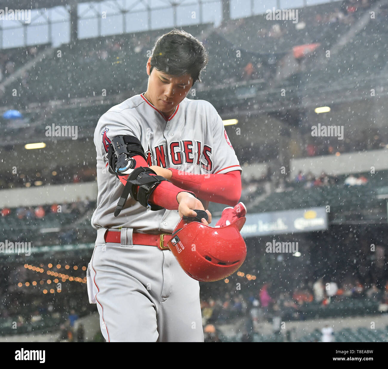 Ohtani elbow hi-res stock photography and images - Alamy