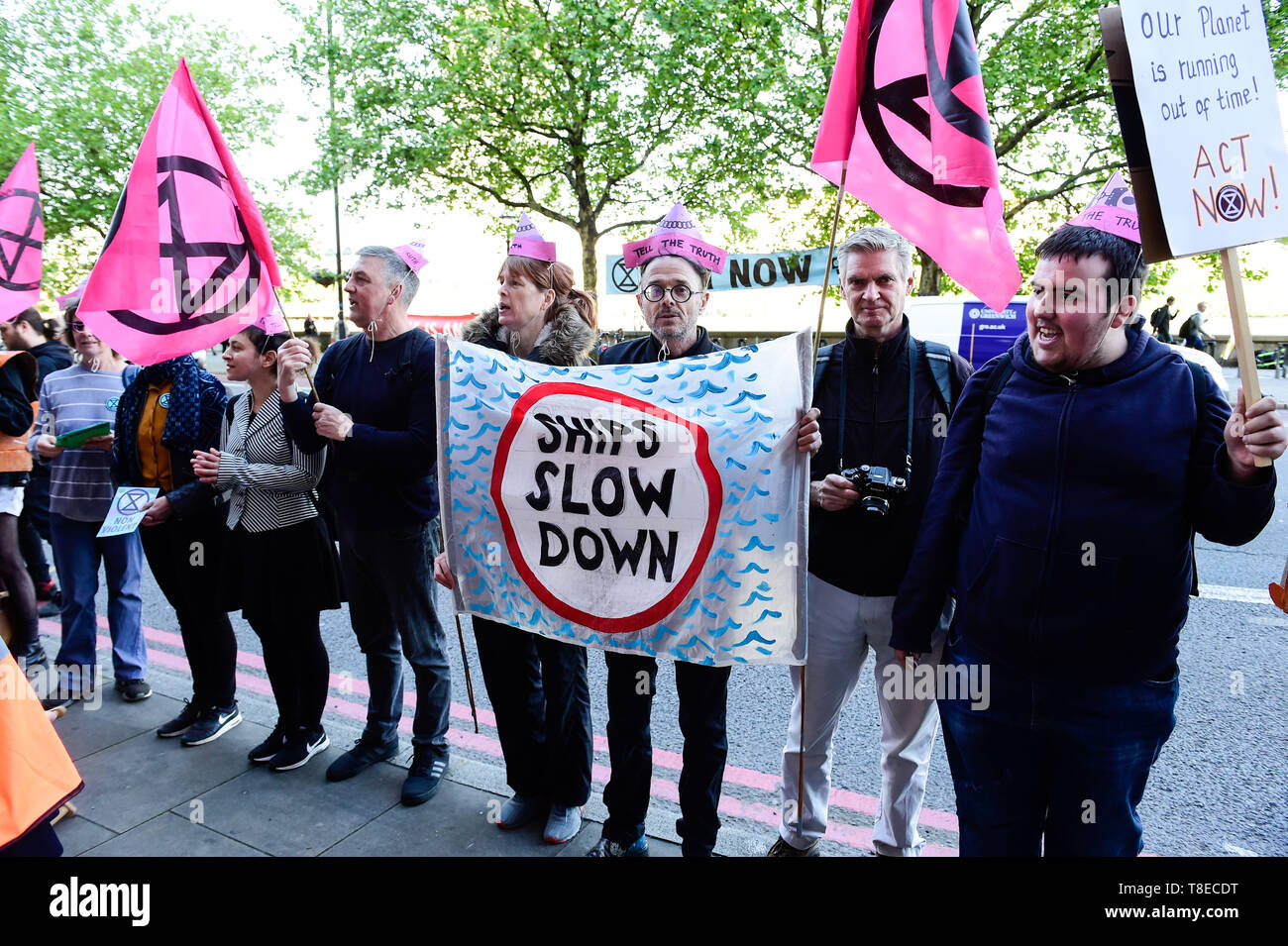 London, UK. 13th  May, 2019. Extinction Rebellion climateExtinction Rebellion Gather outside the International Maritime Organisation demand that the IMO declare a climate emergency. with delegates from 190+ countries meeting in London to discuss and agree on immediate measures to reduce shipping’s climate impacts. Credit: Quan Van Alamy/Live News Stock Photo