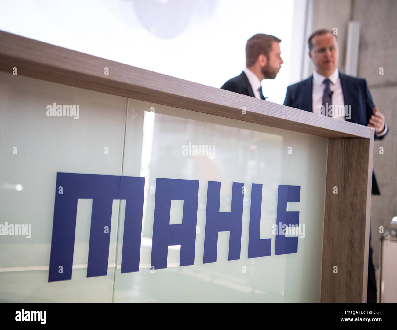 Stuttgart, Germany. 13th May, 2019. The logo of automotive supplier Mahle will be on the speaker's podium at the annual press conference. Credit: Fabian Sommer/dpa/Alamy Live News Stock Photo