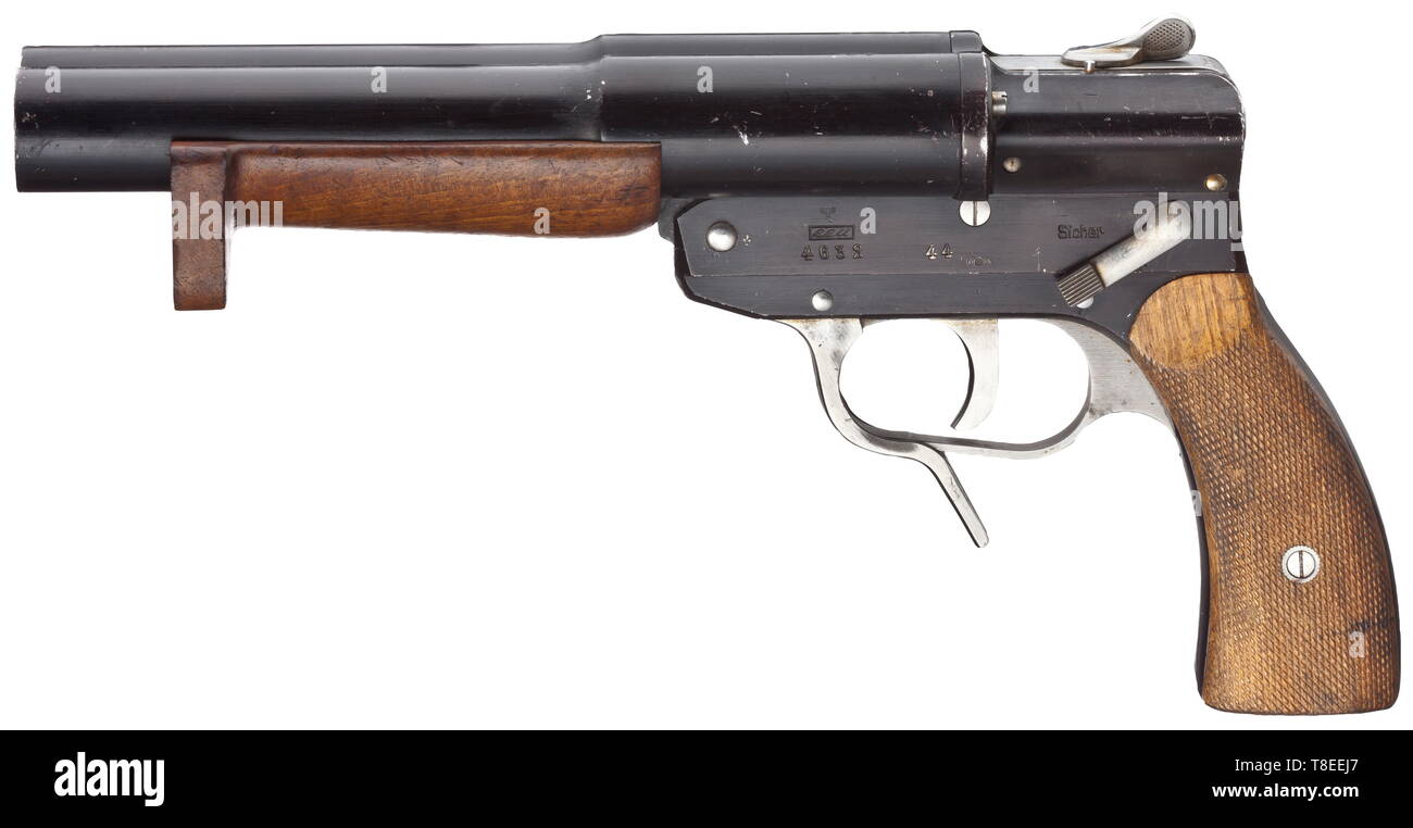 A double-barrelled signal flare pistol mod. SLd, code 'eeu 44', navy Cal. 4, no. 4632. Matching numbers. Bright bores, length 230 mm. Total length 340 mm. Proof-marked eagle/ N. Produced in 1944. Signal pin. Coded on left side of frame 'eeu 44' for Liefergemeinschaft westthüringischer Werkzeug- und Metallwarenfabriken GmbH, Schmalkalden. Beside it navy acceptance mark eagle/swastika/M/III/3. Fire selector for single shot left / right and double shot. Manufactured in black anodised duraluminium, small and operational parts in high-grade steel. Wal, Additional-Rights-Clearance-Info-Not-Available Stock Photo