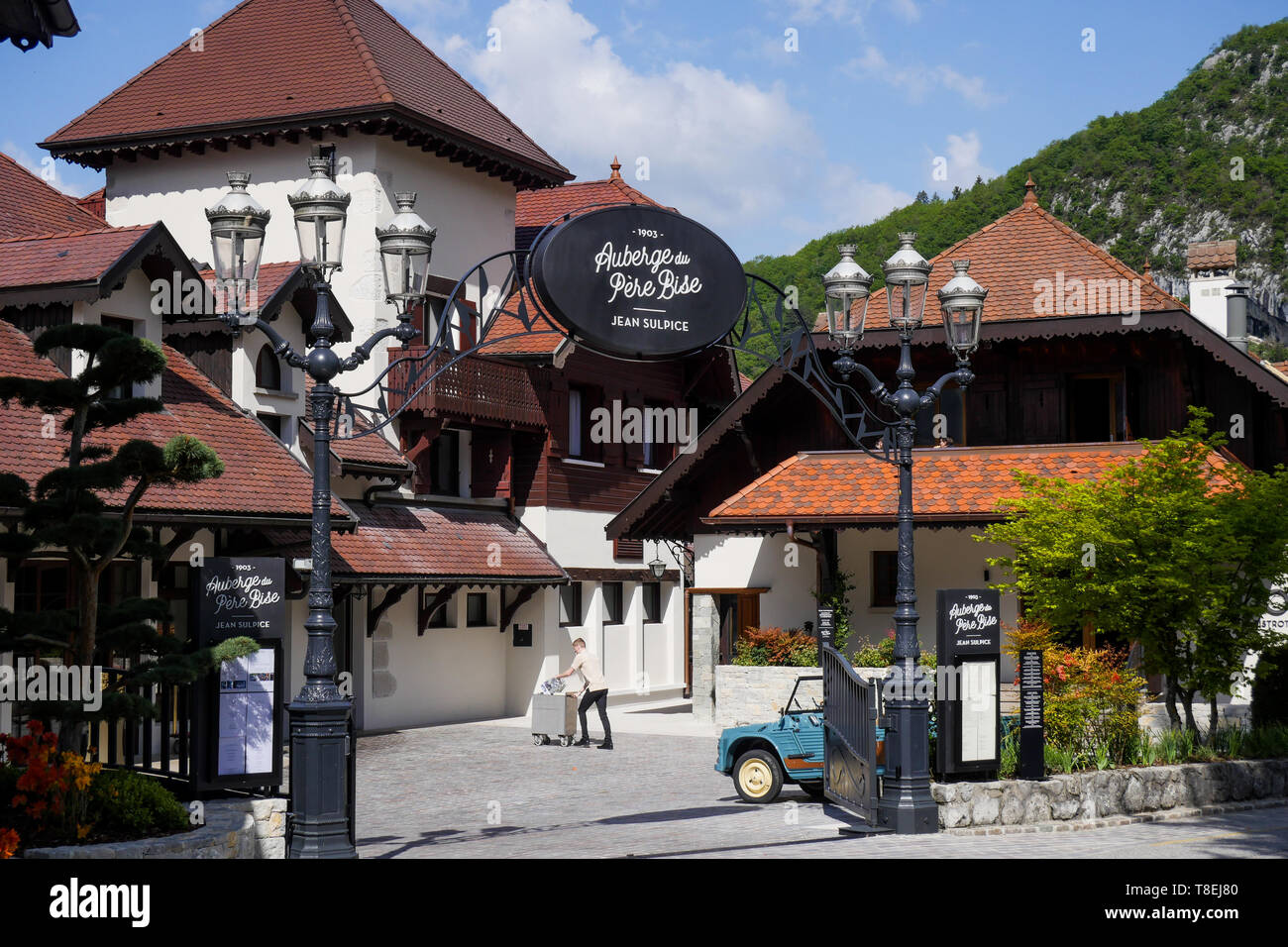 Auberge du Père Bise, Two Stars renowned restaurant in Talloire, Annecy  Lake, Haute-Savoie, France Stock Photo - Alamy