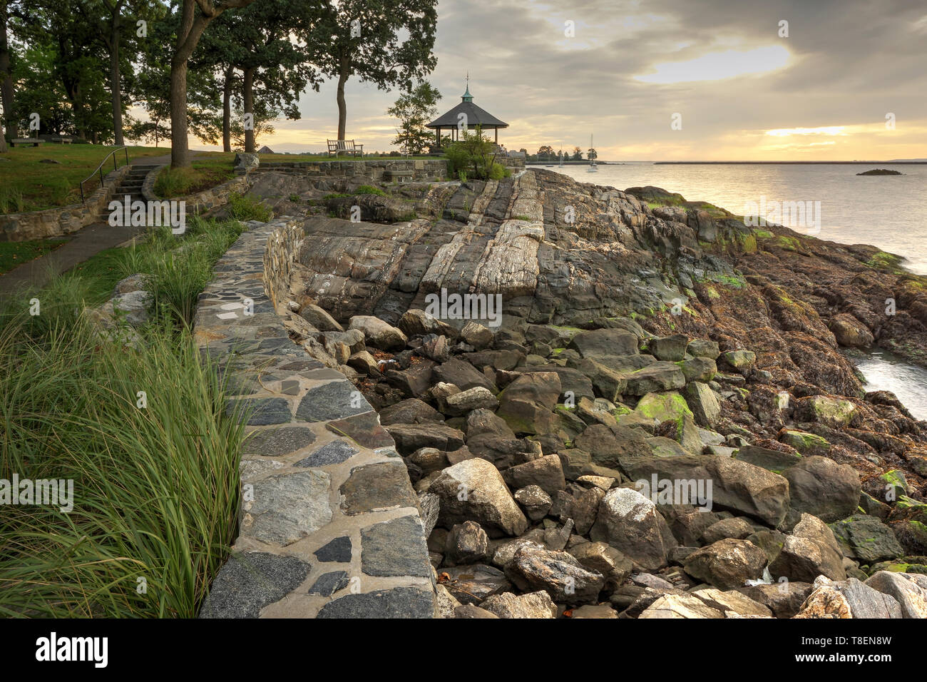 Larchmont manor beach hires stock photography and images Alamy