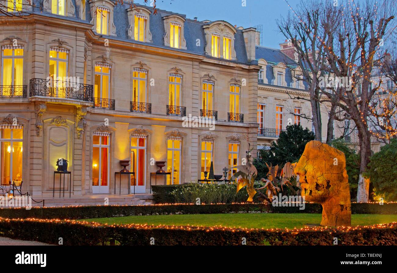 France, Paris, Restaurant Apicius, Member of Relais & Chateaux Stock ...