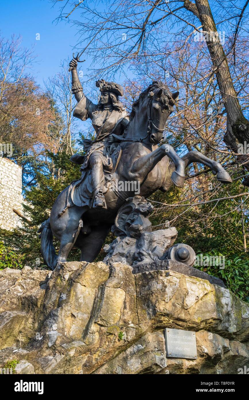 France Isere Grenoble Jardin Des Dauphins Equestrian Statue Of Phillis De La Charce Called The Joan Of Arc Of The Dauphinu Stock Photo Alamy