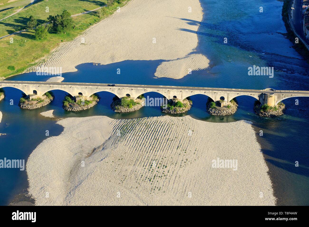 France, Gard, Pont Saint Esprit, fantastic bridge of the Holy Spirit