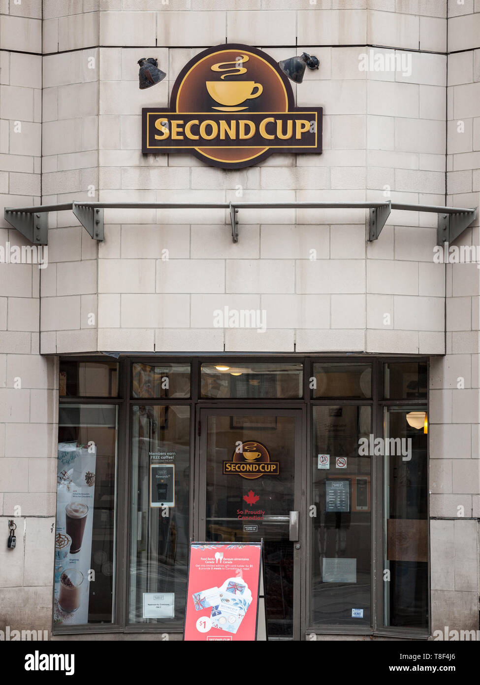 TORONTO, CANADA NOVEMBER 13, 2018 Second Cup Coffee logo in front of